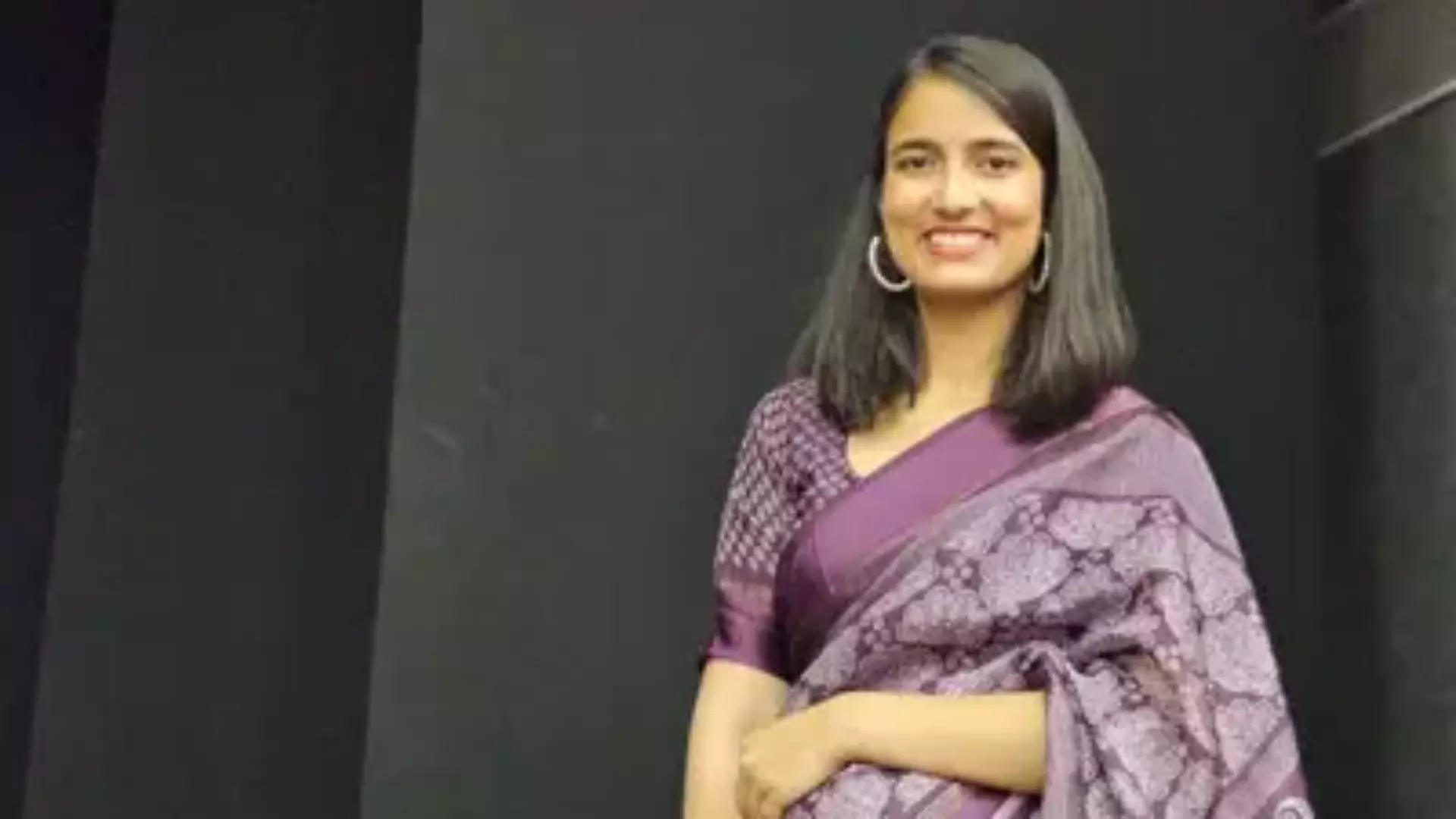 Meet IAS Laghima Tiwari who cracked UPSC in first attempt without coaching